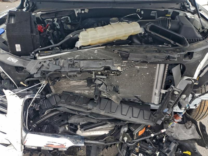 Фото 12 - LINCOLN NAVIGATOR