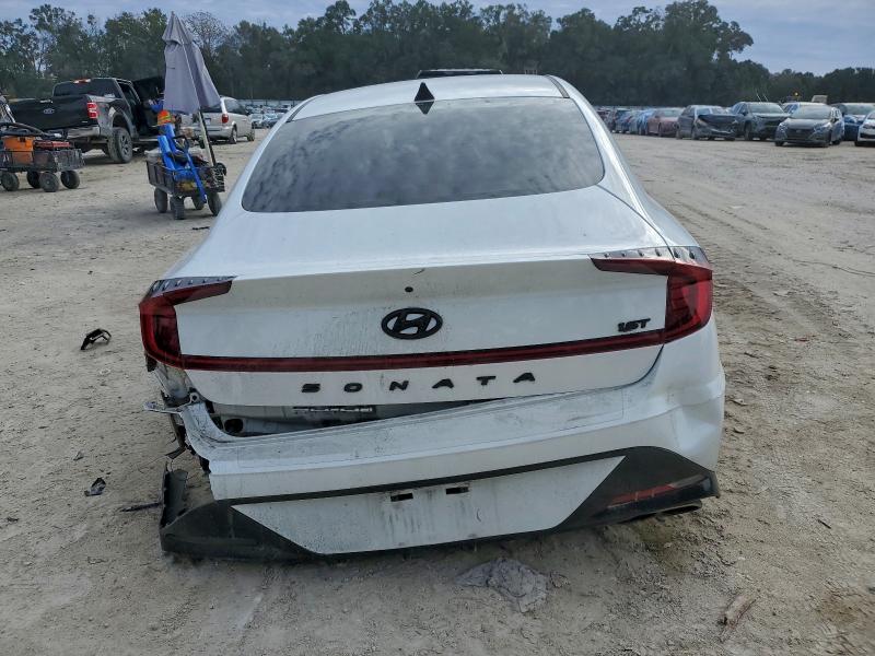 Фото 6 - HYUNDAI SONATA