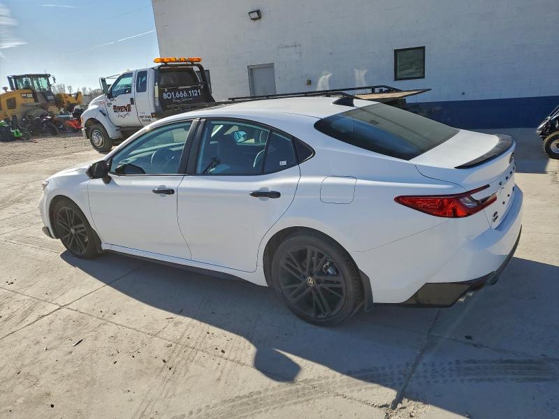 Фото 2 - TOYOTA CAMRY