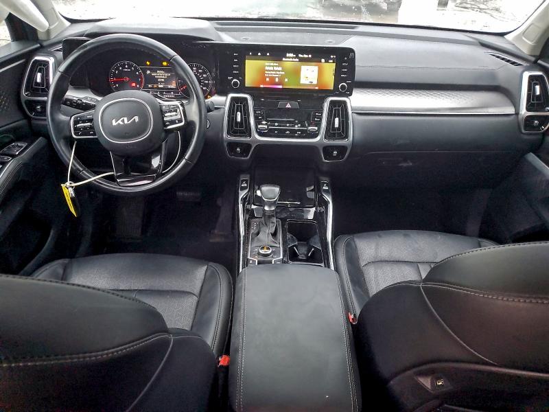 Фото 8 - KIA SORENTO