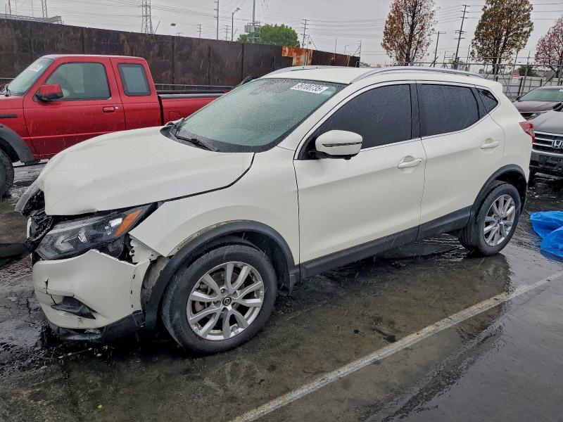 Фото 1 - NISSAN ROGUE