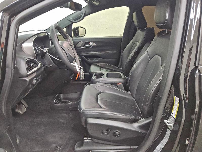 Фото 7 - CHRYSLER MINIVAN