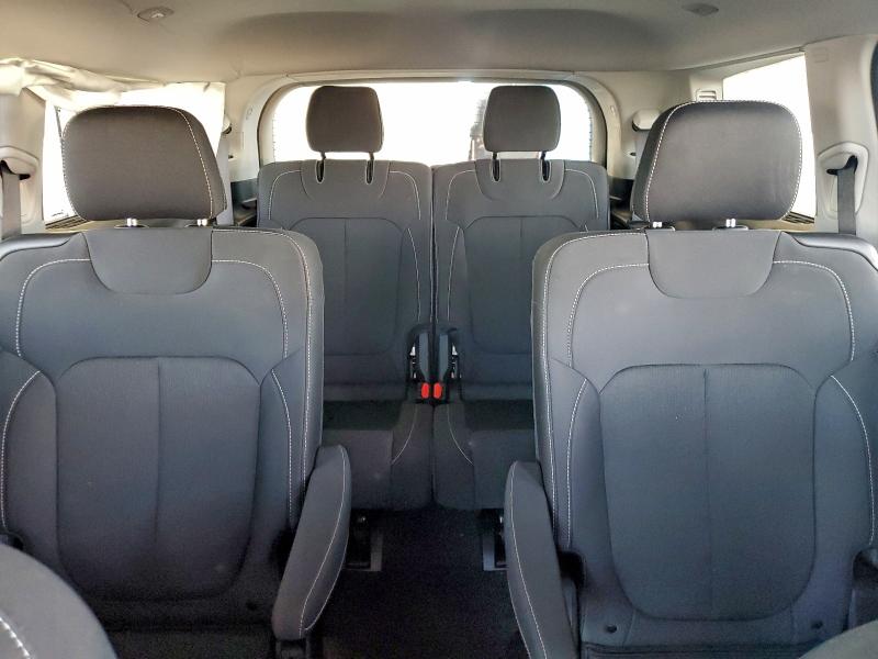 Фото 10 - JEEP GRAND CHER