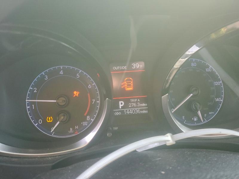 Фото 9 - TOYOTA COROLLA