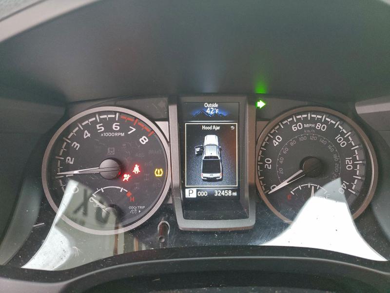 Фото 9 - TOYOTA TACOMA