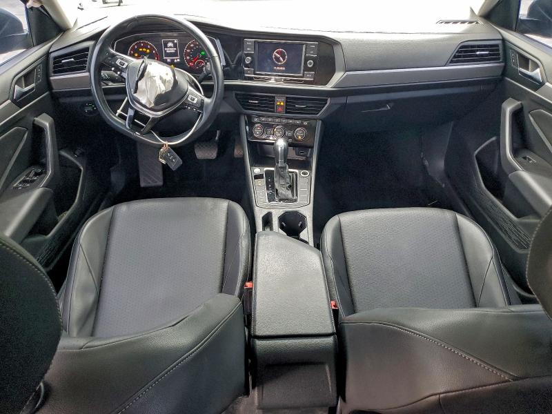 Фото 8 - VOLKSWAGEN JETTA