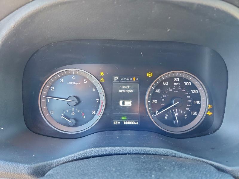 Фото 9 - HYUNDAI TUCSON