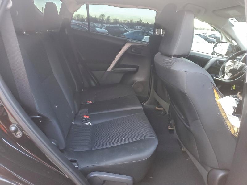 Фото 11 - TOYOTA RAV4