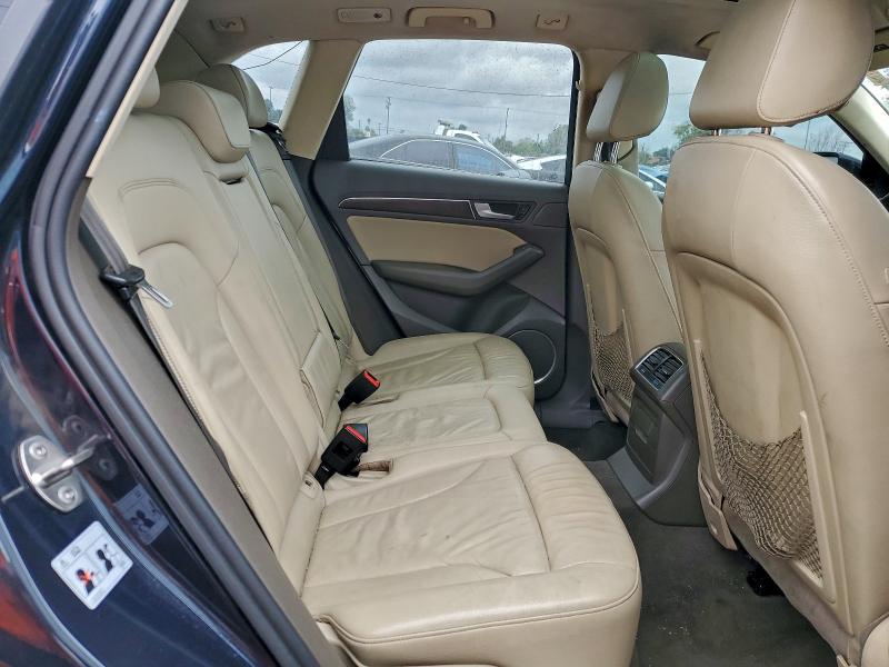 Фото 11 - AUDI Q5