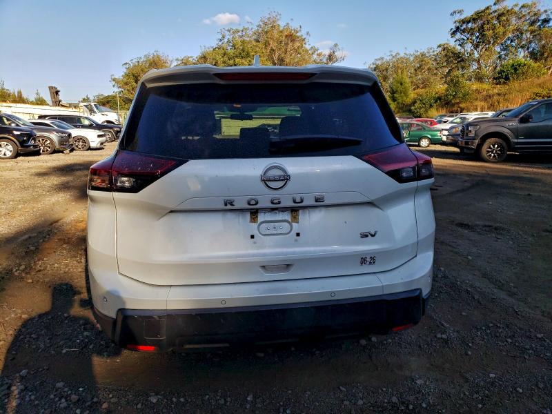 Фото 6 - NISSAN ROGUE