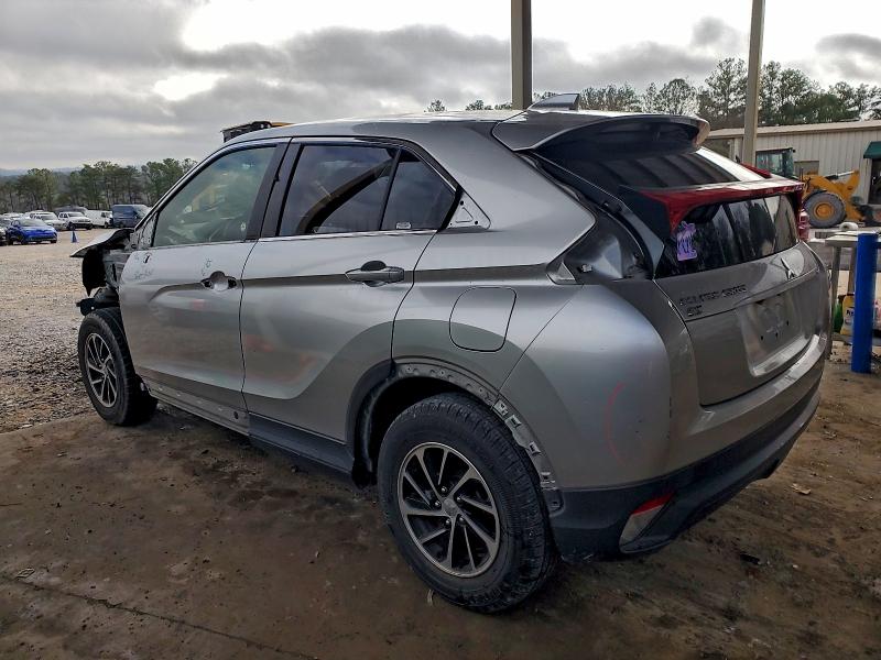 Фото 2 - MITSUBISHI ECLIPSE