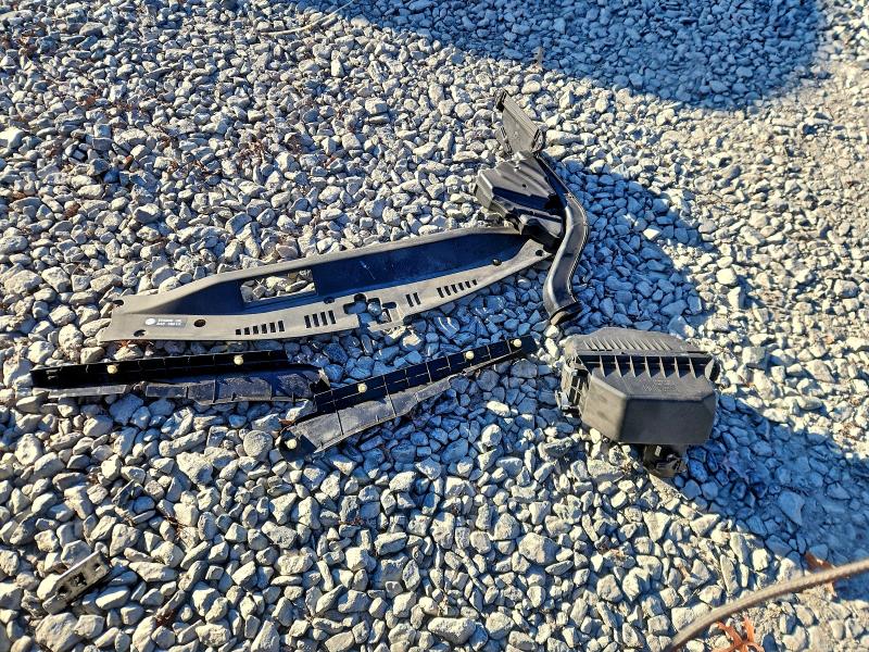 Фото 12 - TOYOTA CAMRY