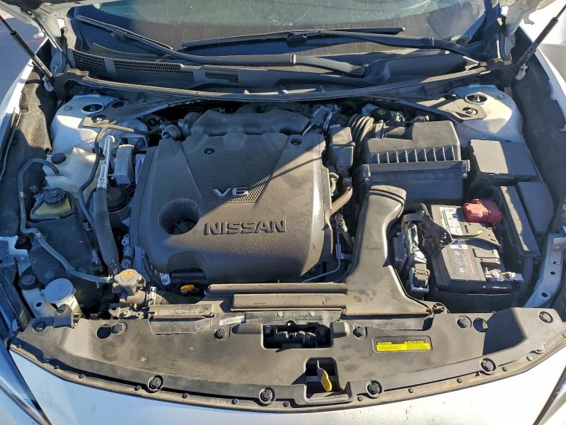 Фото 11 - NISSAN MAXIMA