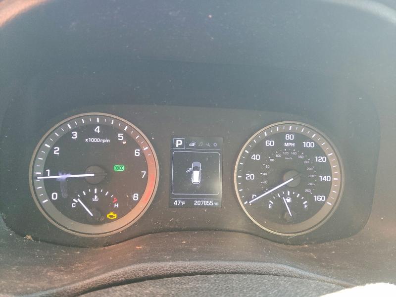 Фото 9 - HYUNDAI TUCSON