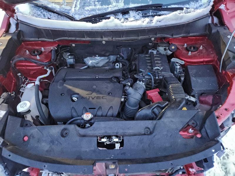 Фото 12 - MITSUBISHI OUTLANDER