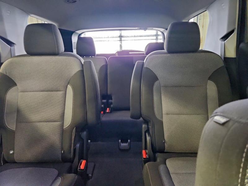 Фото 10 - CHEVROLET TRAVERSE