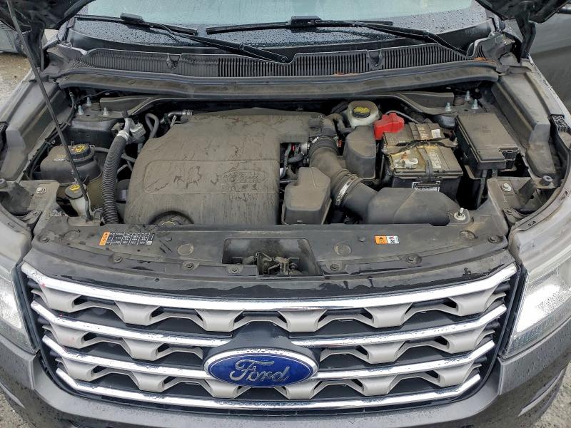 Фото 12 - FORD EXPLORER