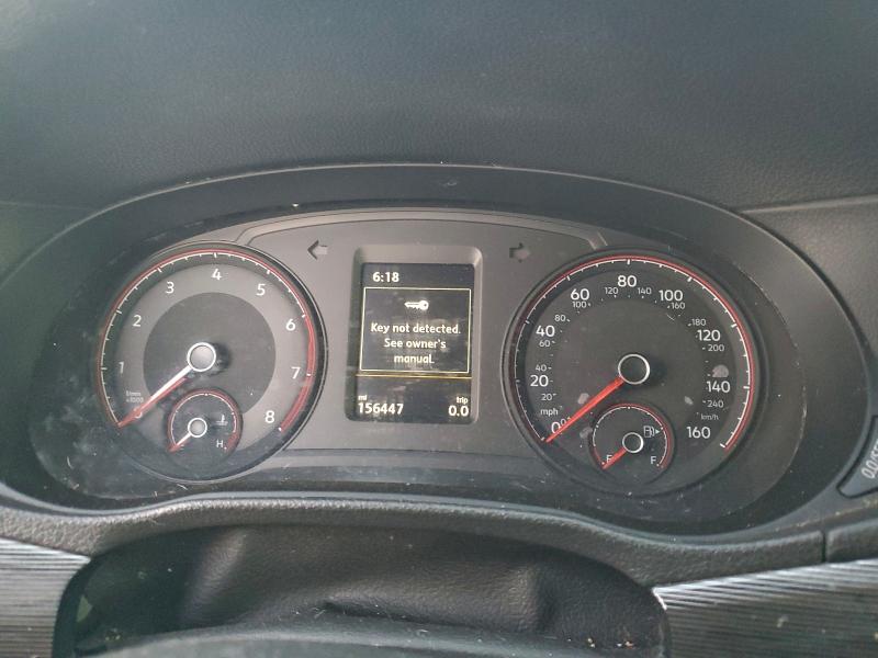 Фото 9 - VOLKSWAGEN PASSAT