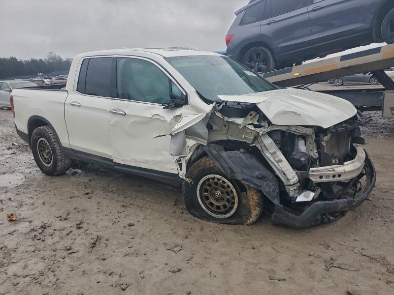 Фото 4 - HONDA RIDGELINE