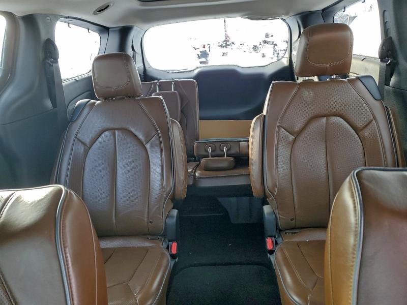 Фото 10 - CHRYSLER PACIFICA