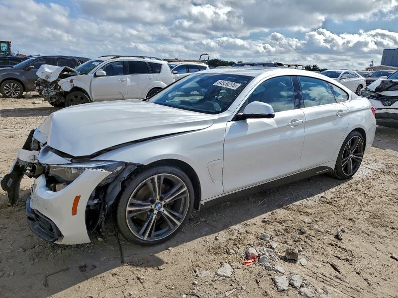 Фото 1 - BMW 4 SERIES