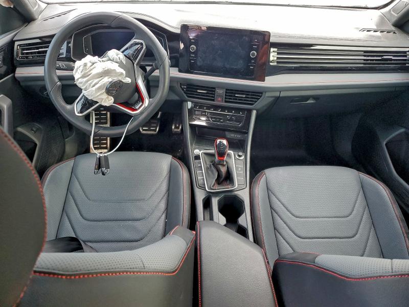 Фото 8 - VOLKSWAGEN JETTA