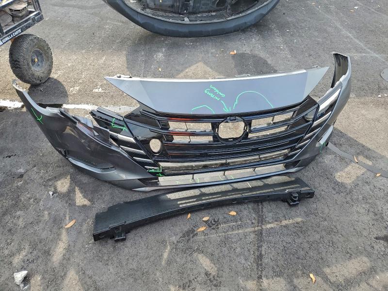 Фото 12 - NISSAN VERSA