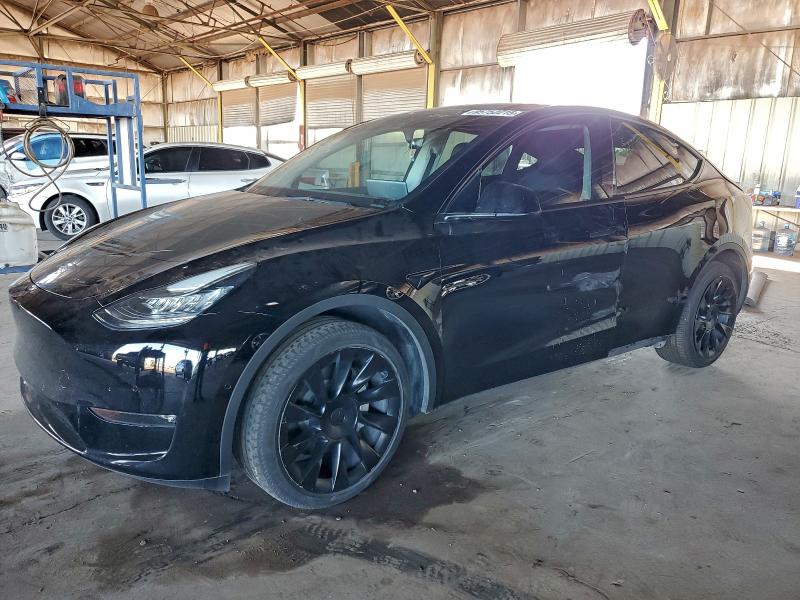 Фото 1 - TESLA MODEL Y