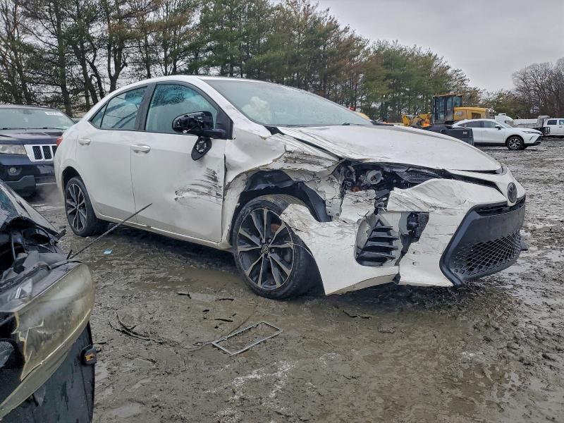 Фото 4 - TOYOTA COROLLA