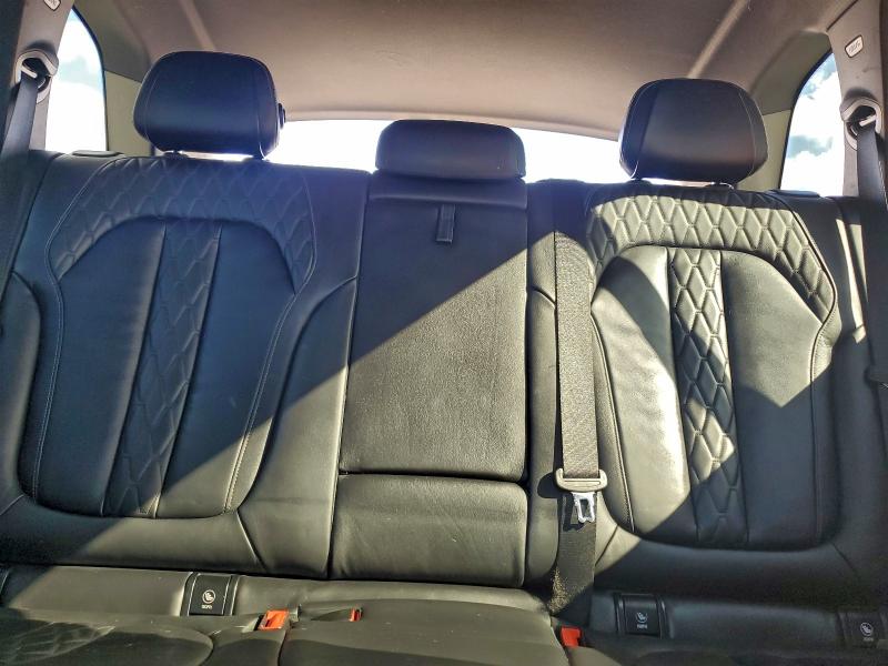 Фото 10 - BMW X5