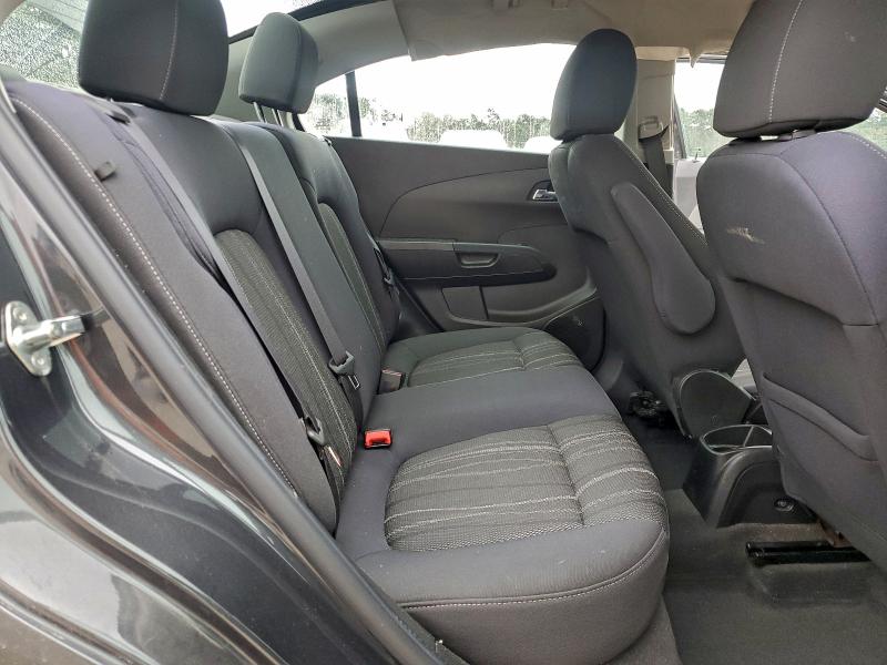 Фото 10 - CHEVROLET SONIC