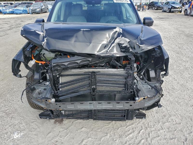 Фото 11 - FORD MAVERICK