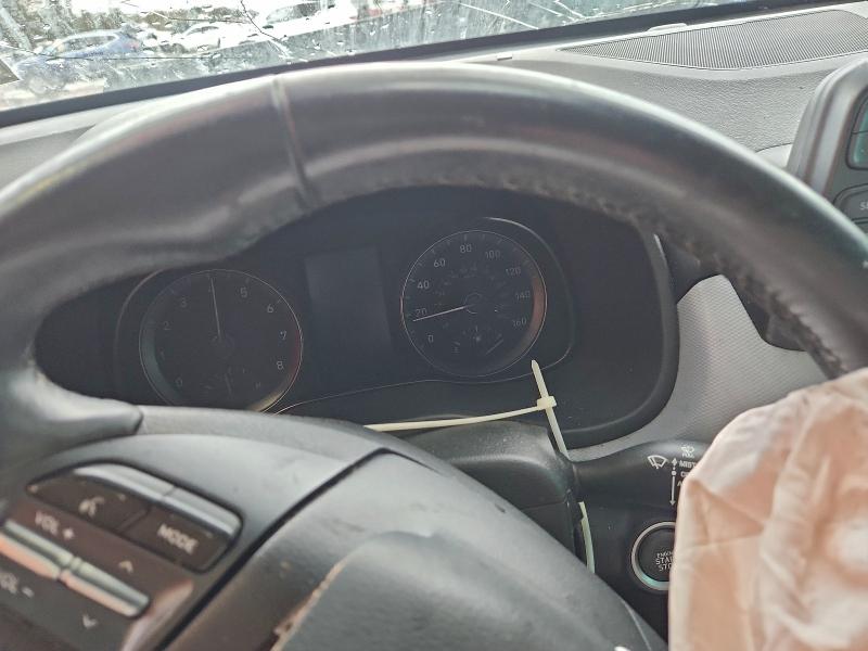 Фото 9 - HYUNDAI KONA