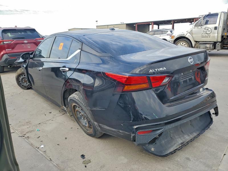 Фото 2 - NISSAN ALTIMA