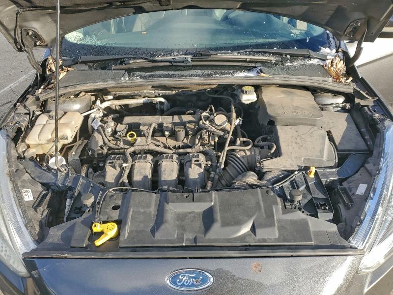 Фото 11 - FORD FOCUS