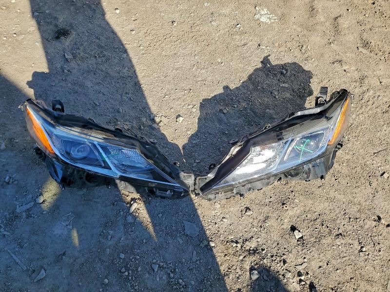 Фото 12 - TOYOTA CAMRY