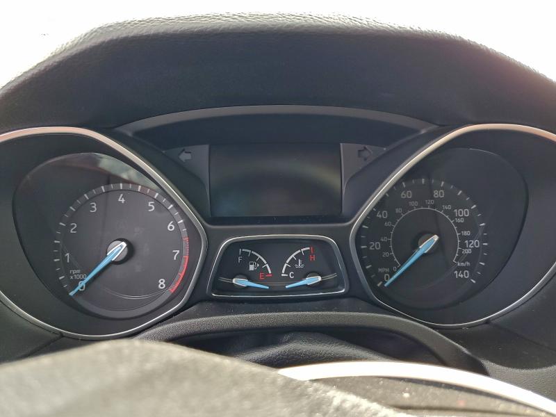 Фото 9 - FORD FOCUS