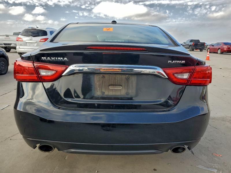 Фото 6 - NISSAN MAXIMA