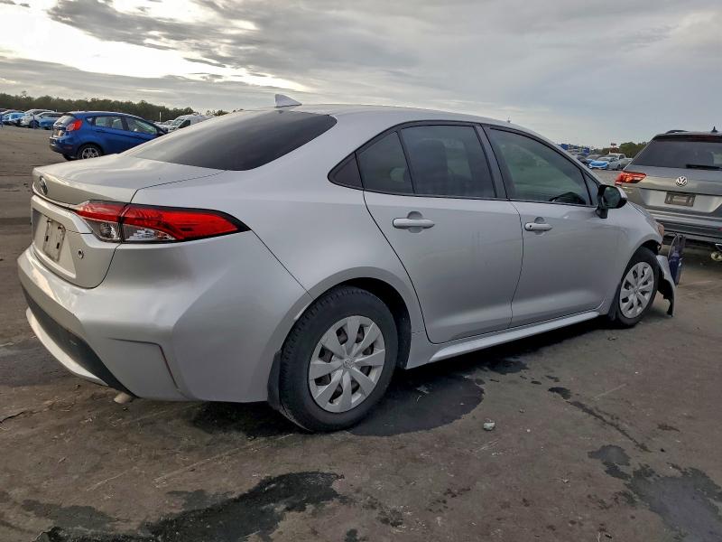 Фото 3 - TOYOTA COROLLA