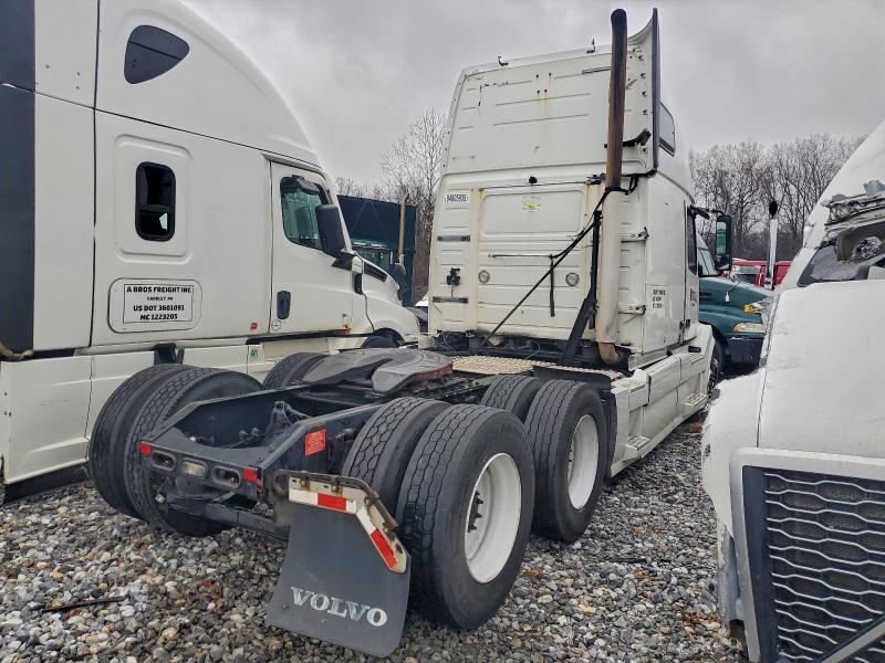 VOLVO VN 2015 VIN 4V4NC9EH6FN916858