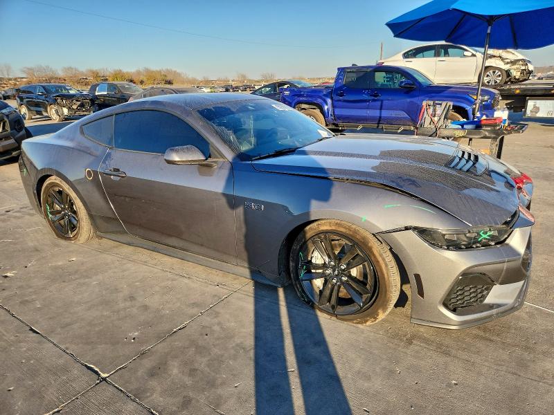 Фото 4 - FORD MUSTANG