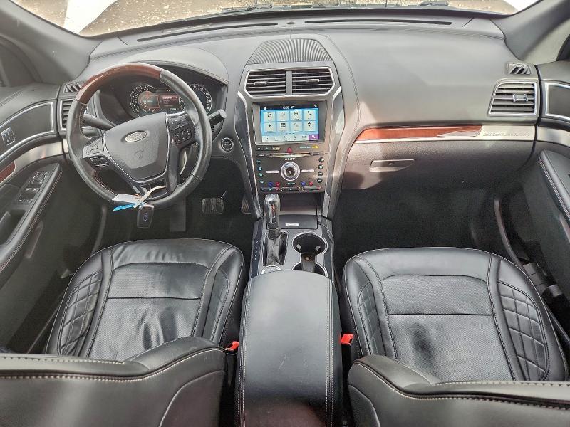 Фото 8 - FORD EXPLORER