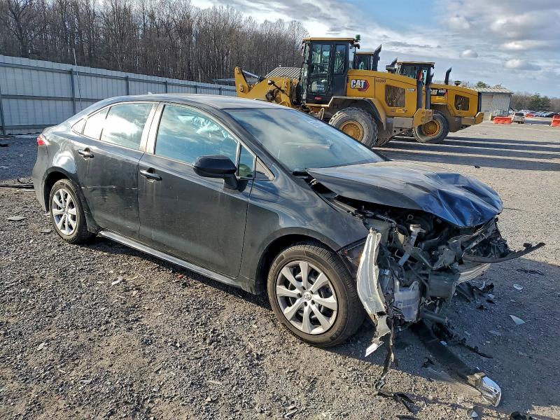 Фото 4 - TOYOTA COROLLA