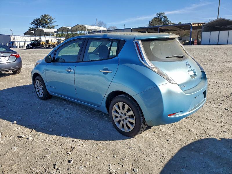 Фото 2 - NISSAN LEAF