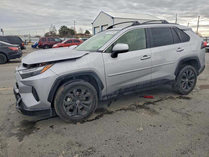 Фото 1 - TOYOTA RAV4