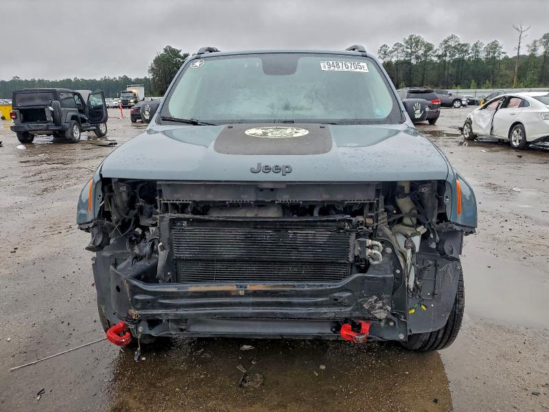 Фото 5 - JEEP RENEGADE