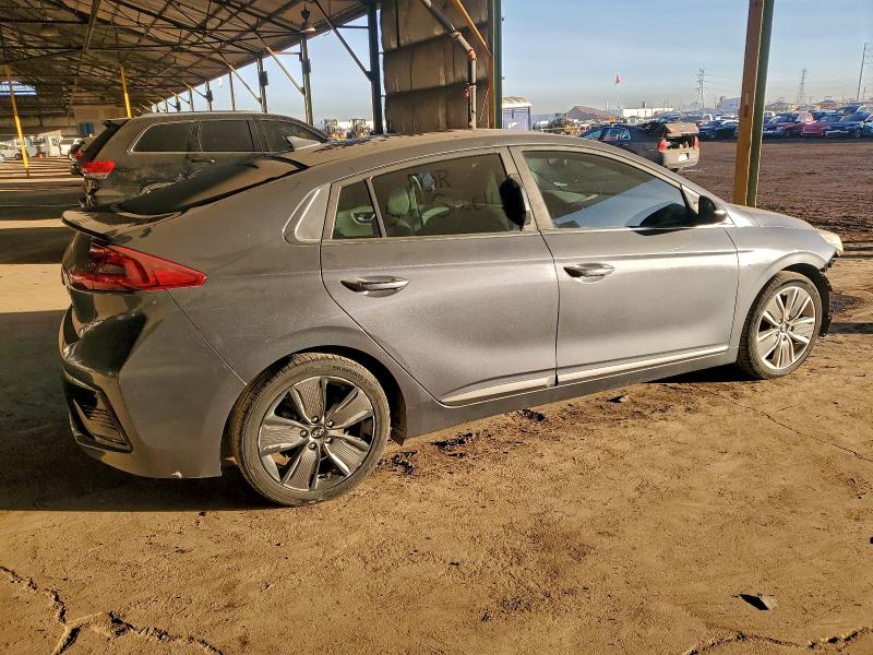 Фото 3 - HYUNDAI IONIQ