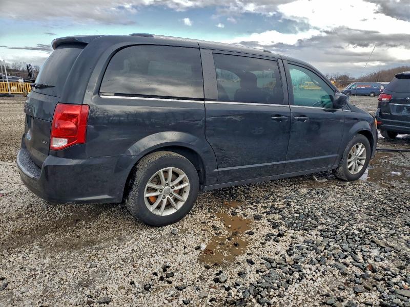 Фото 3 - DODGE CARAVAN