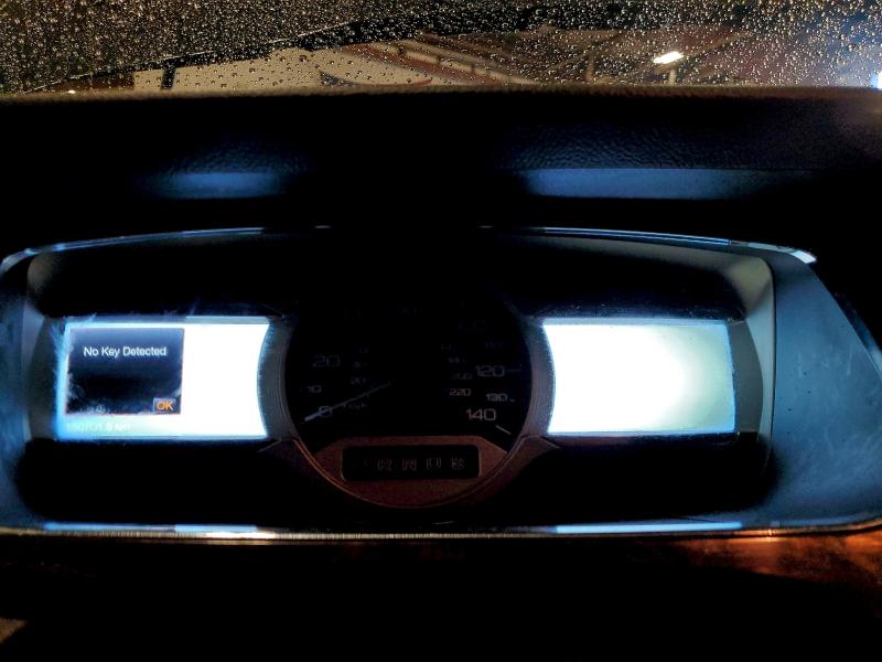 Фото 9 - FORD TAURUS