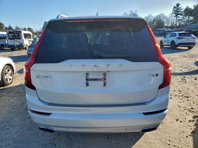 Фото 6 - VOLVO XC90